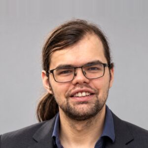 Mag. Sebastian Kodek, Technik, Theoriekurs und Klausurenkurs bei Lawbuddy Rechtskurse